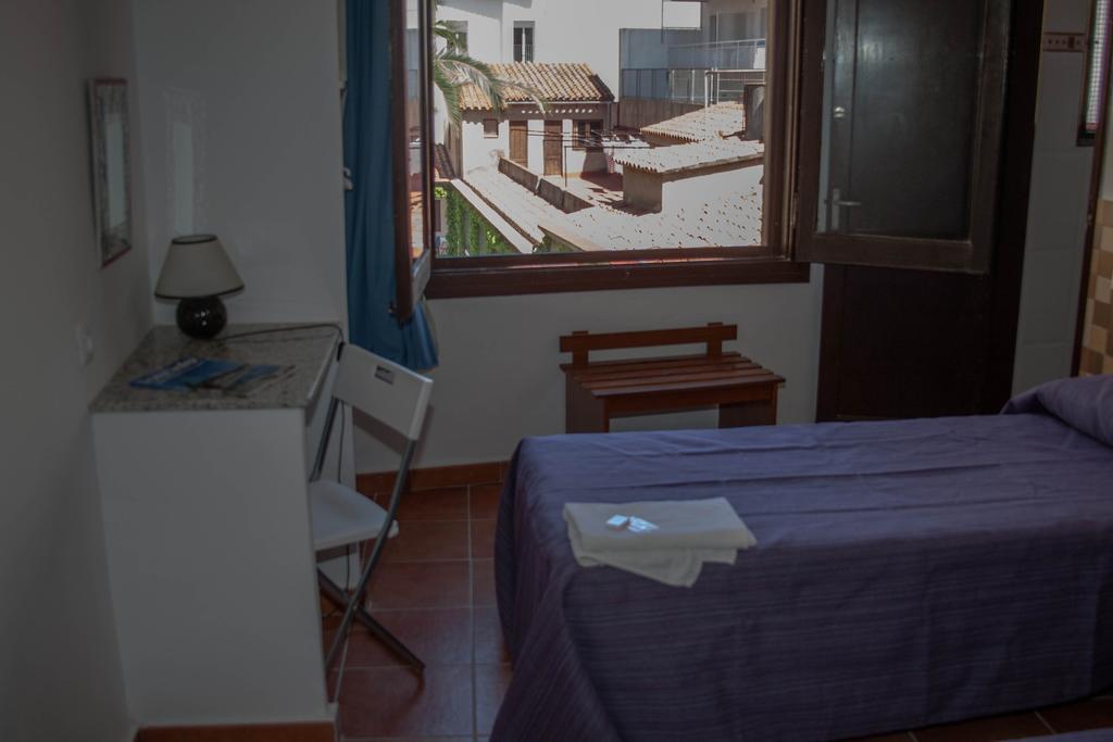 Hotel Planas Lloret de Mar Szoba fotó